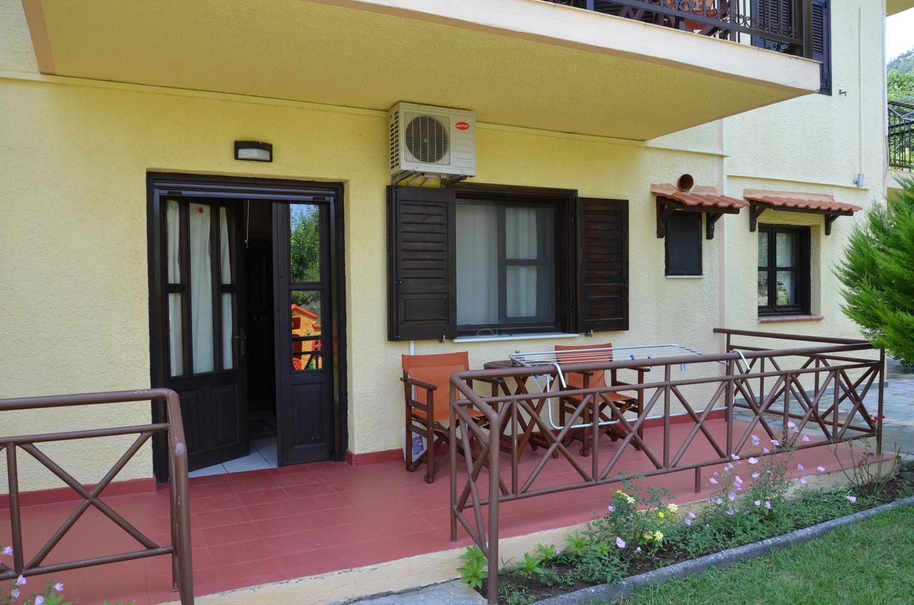 Hotel Maria Chrisi Ammoudia Esterno foto