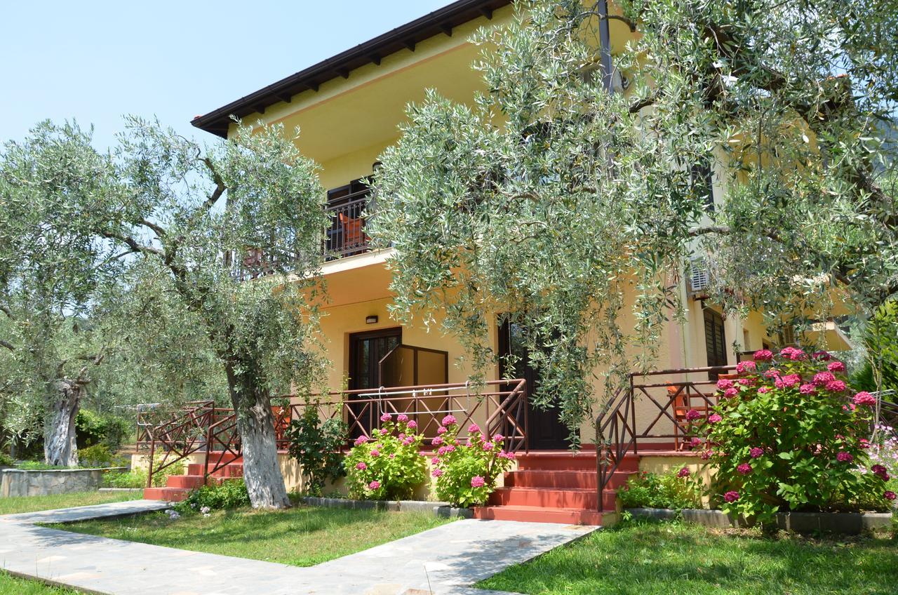 Hotel Maria Chrisi Ammoudia Esterno foto
