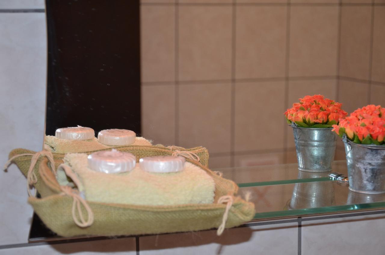 Hotel Maria Chrisi Ammoudia Esterno foto